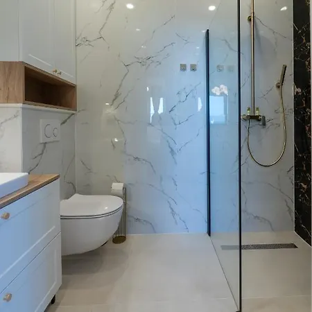 Lusso Apartment With Sea View Split Exterior photo