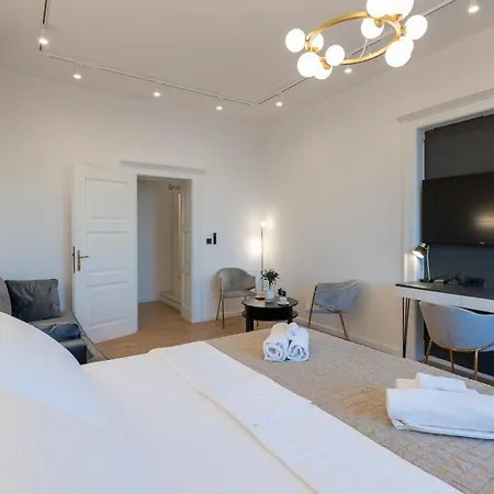 Lusso Apartment With Sea View Split Exterior photo